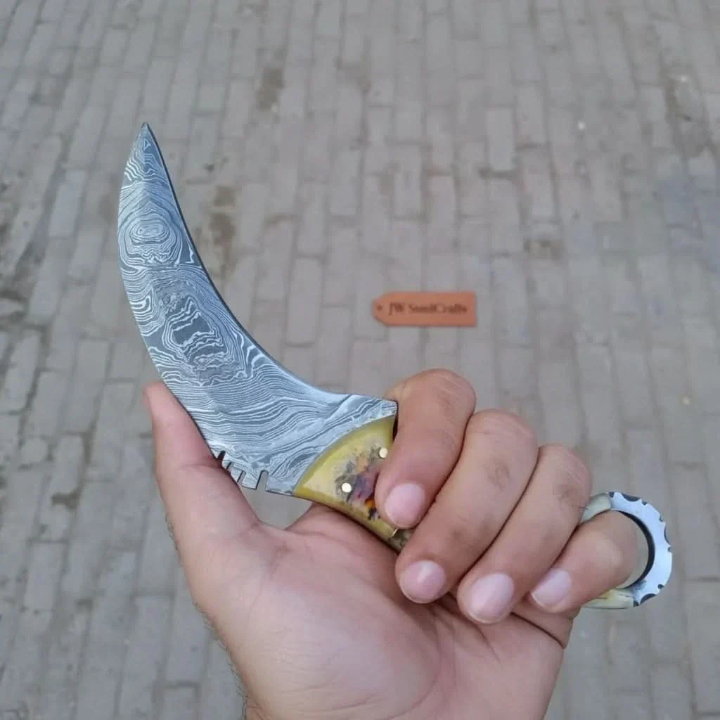Thumb 4